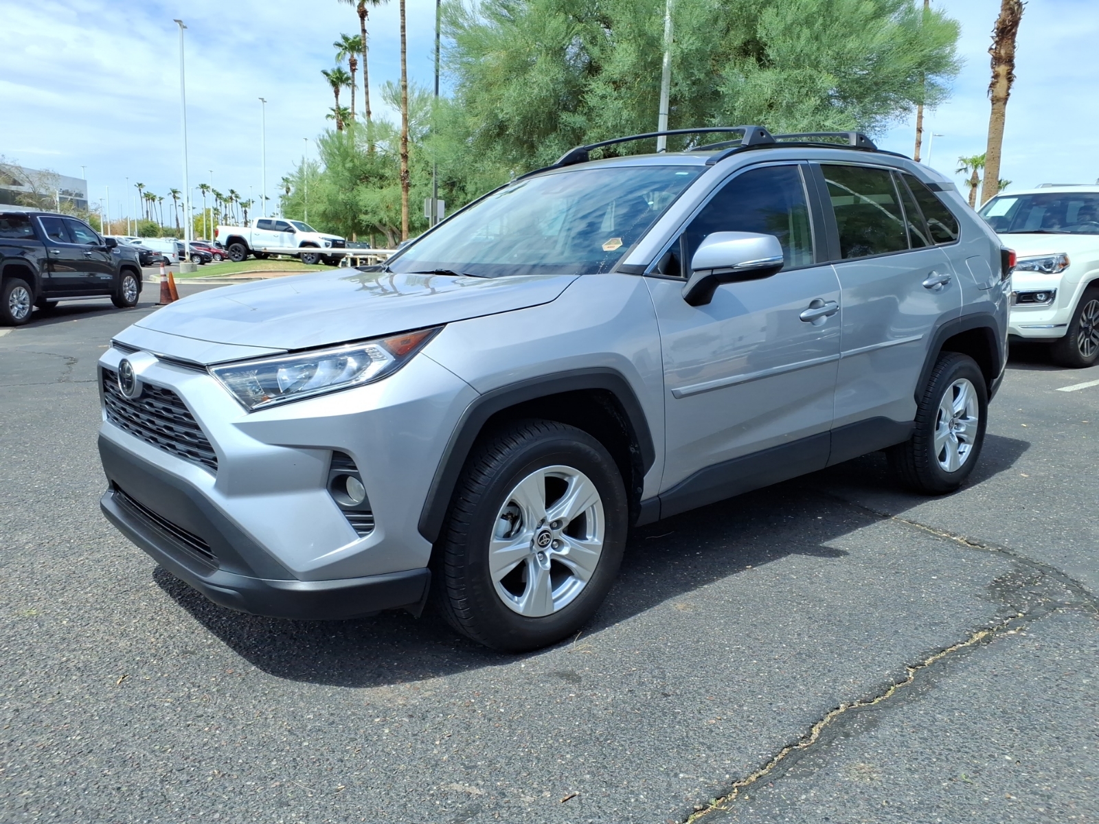 2021 Toyota RAV4 XLE