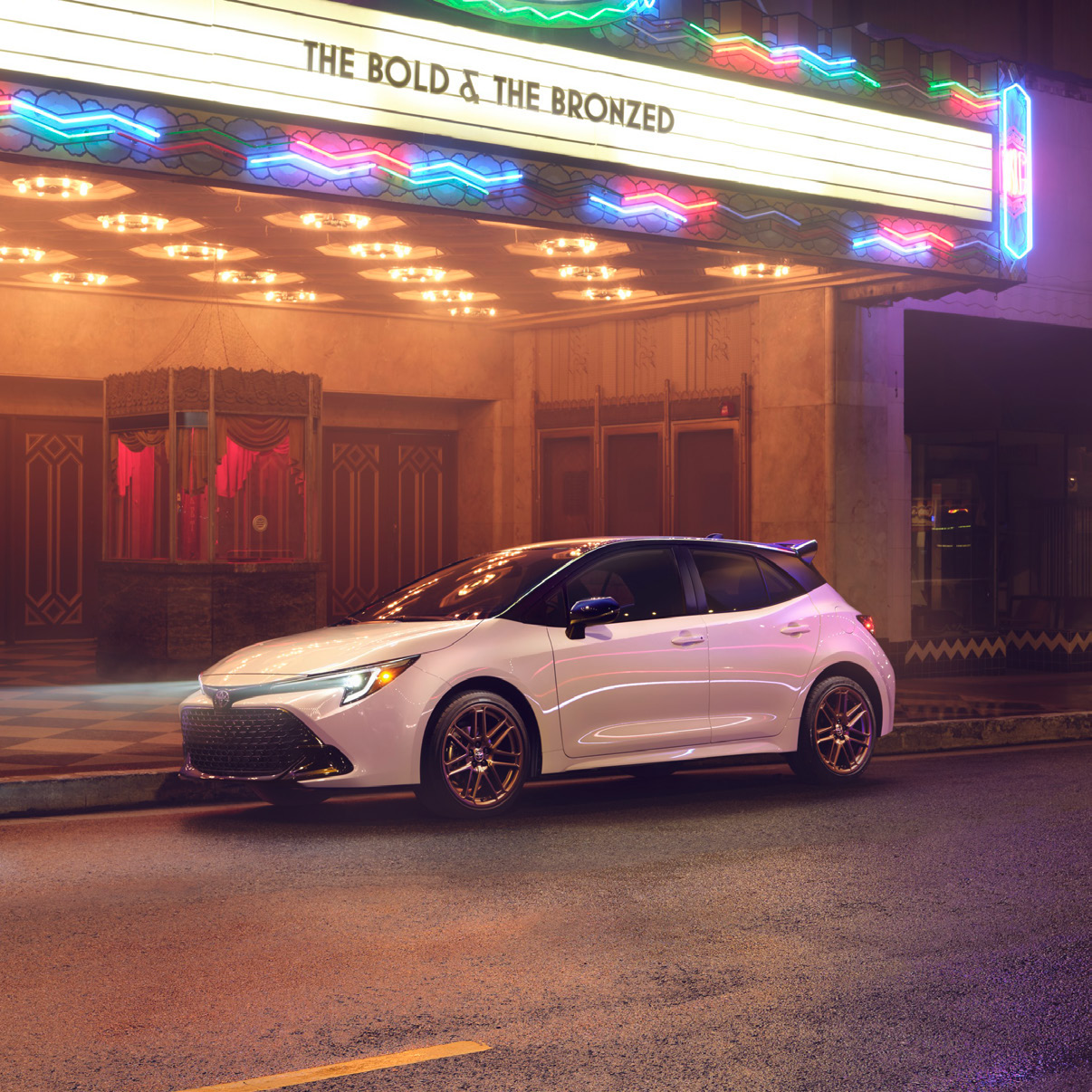 2024 Toyota COROLLA HATCHBACK