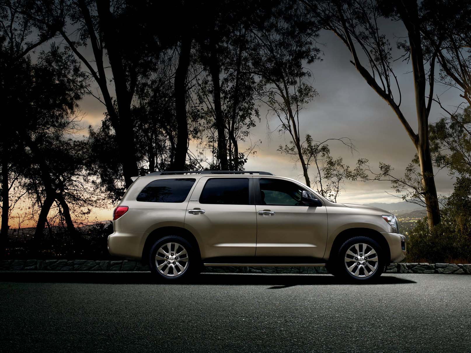 2012 Toyota SEQUOIA