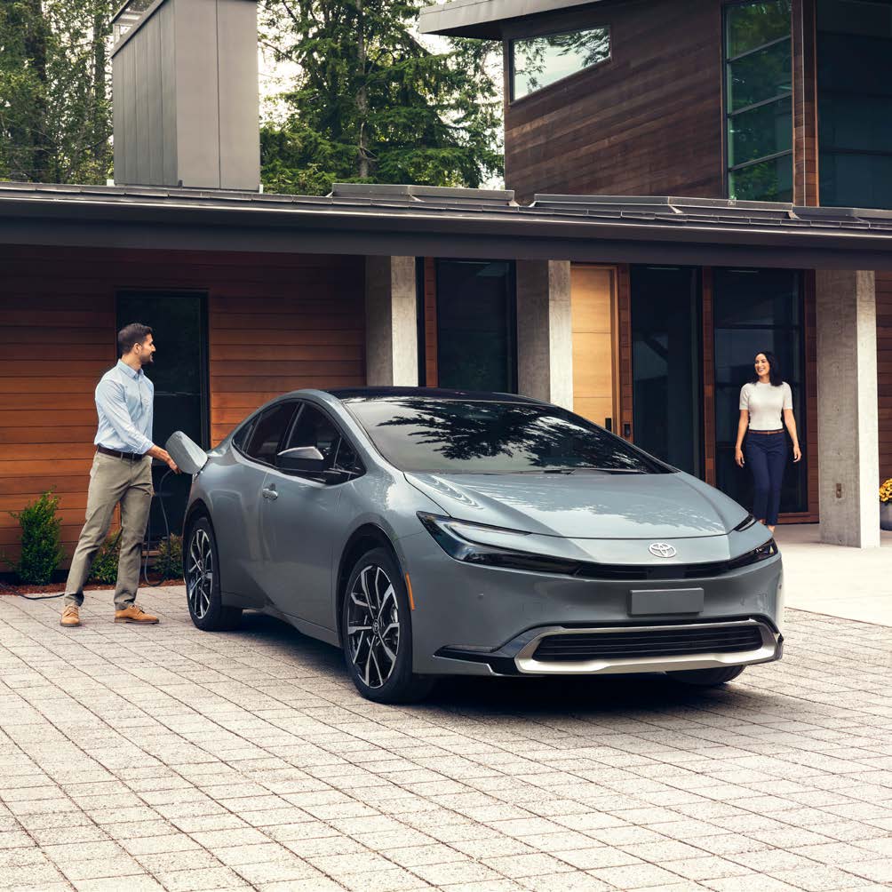 2023 Toyota PRIUS PRIME