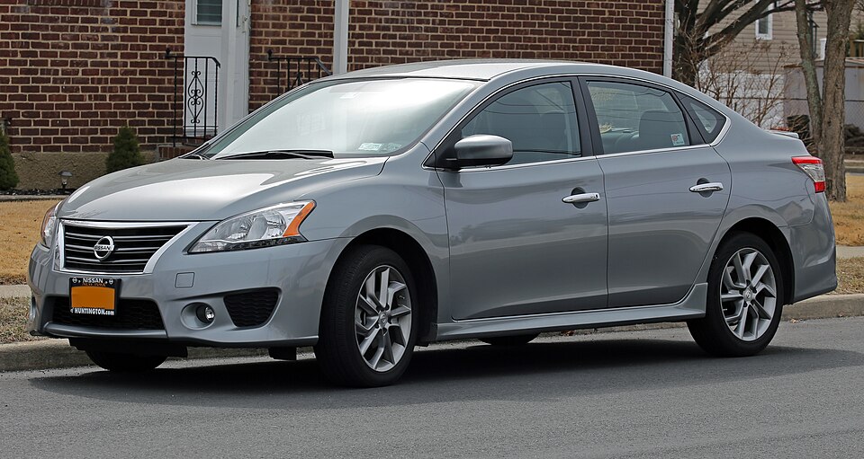 2013 Nissan Sentra SR front left