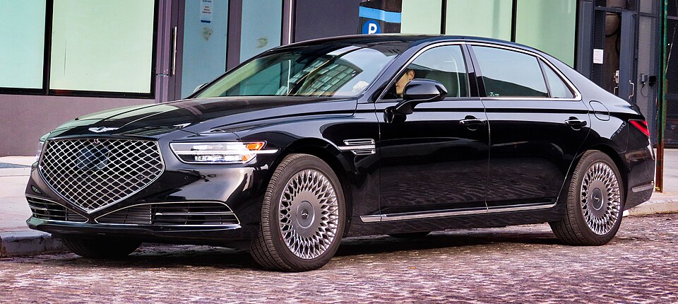 2020 Genesis G90 3.3T (facelift), front 1.23.20
