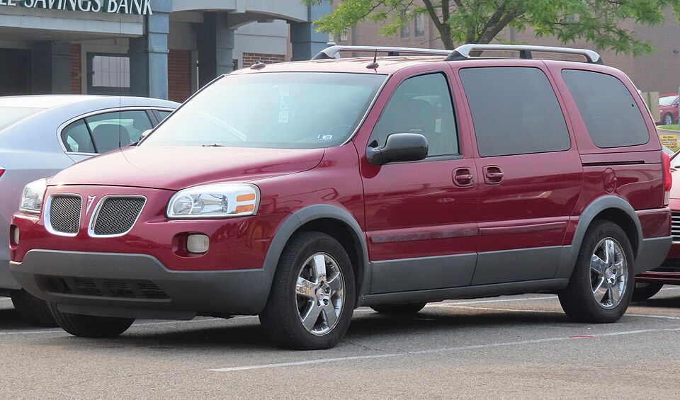 2005 Pontiac Montana SV6 1SB, front left, 07-17-2023