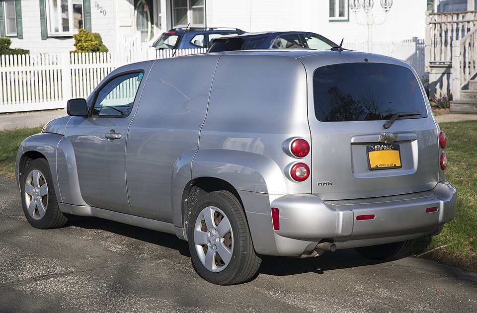 2008 Chevrolet HHR LS Panel Van in Silverstone, front left
