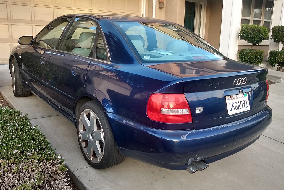 2000 Audi S4 B5