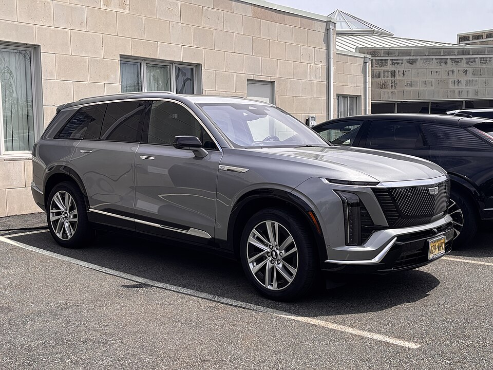 2026 Cadillac Vistiq Luxury