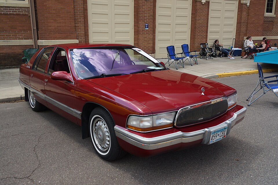 1995 Buick Roadmaster (28088322350)