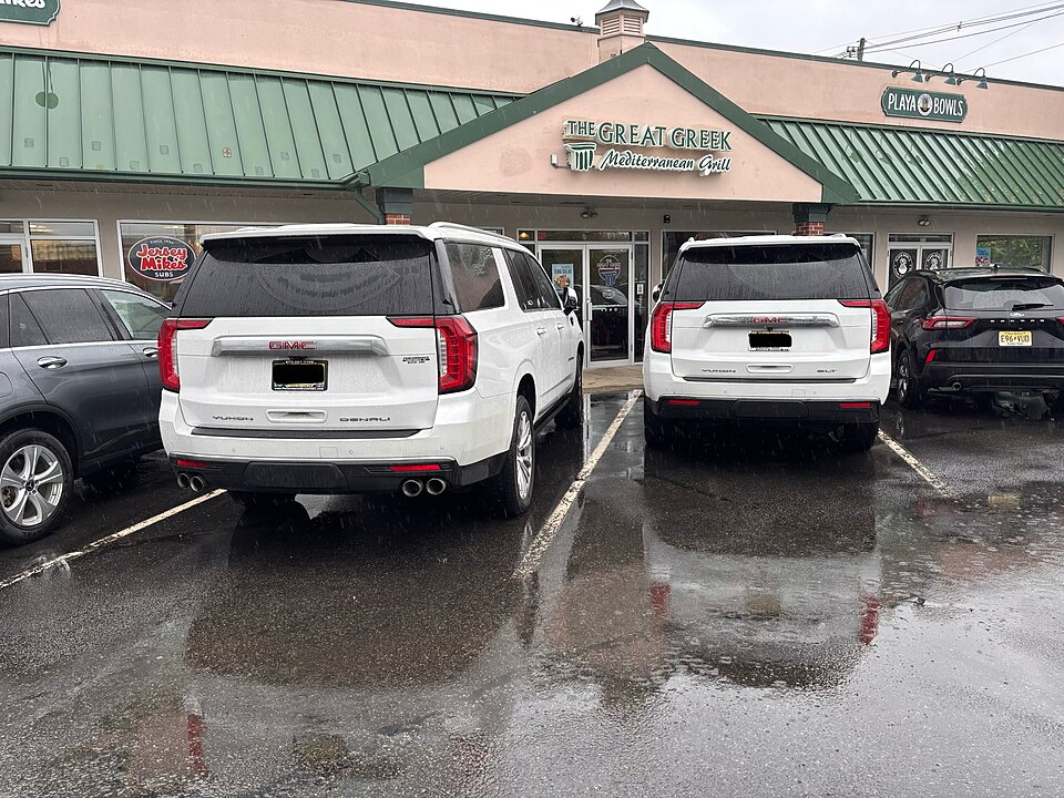 GMC Yukon XLs