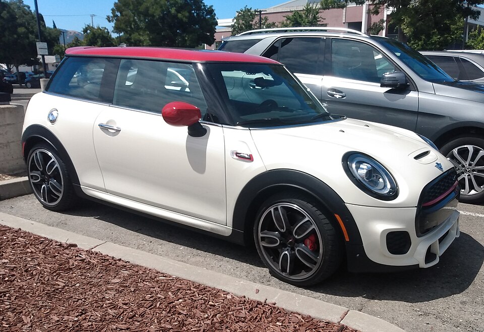 2020 Mini Cooper JCW Edition front