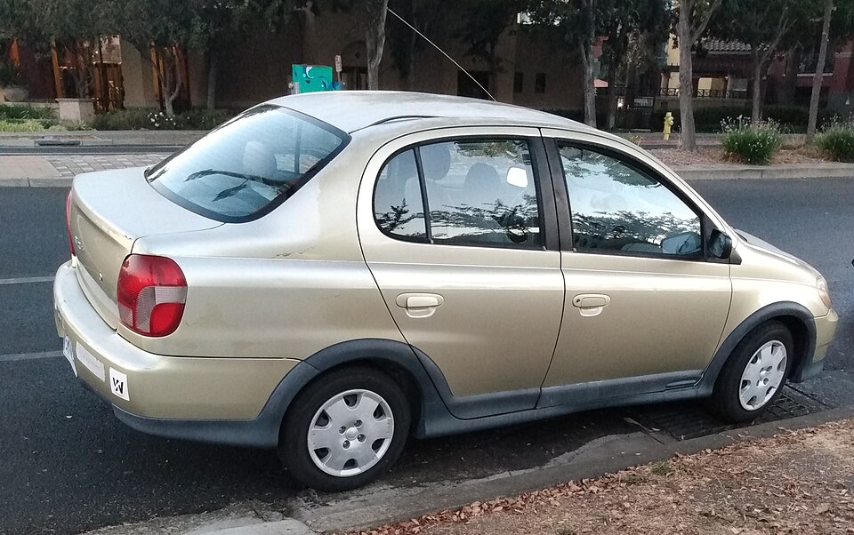 2001 Toyota Echo