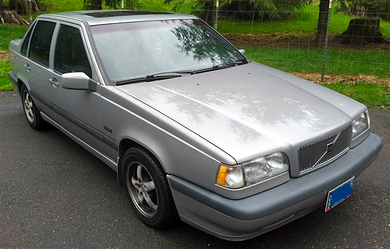 Volvo 850 sedan (1997)