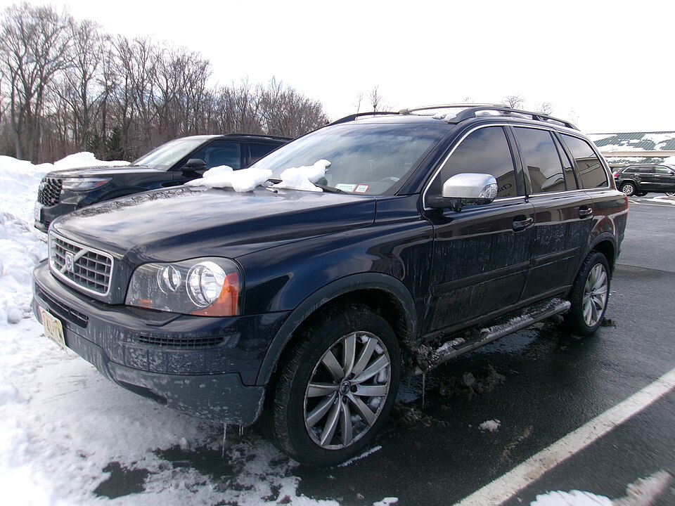 2008 Volvo XC90 3.2 AWD, Front Left, 01-26-2026