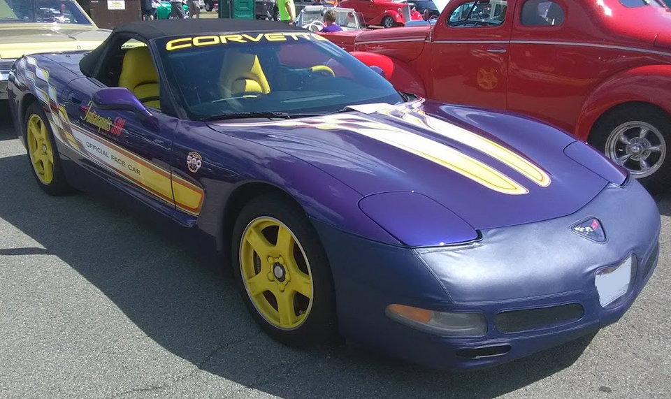 1998 Chevrolet Corvette Indianapolis 500 Pace Car Replica