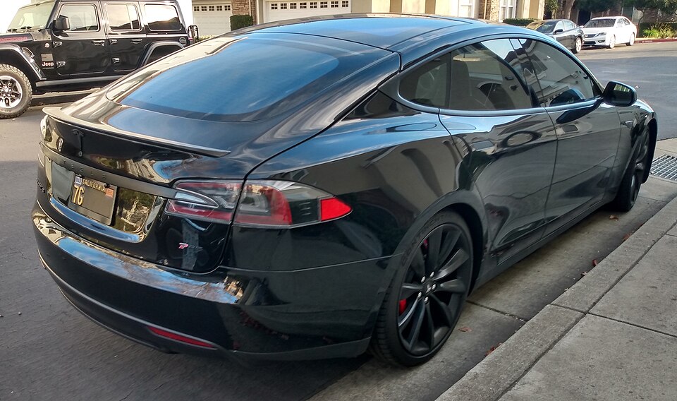 2014 Tesla Model S P85
