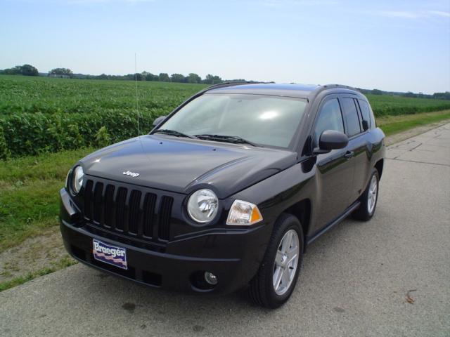 2007 Jeep Compass -- NHTSA 01