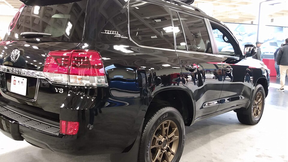 2020 Toyota Land Cruiser Heritage Edition