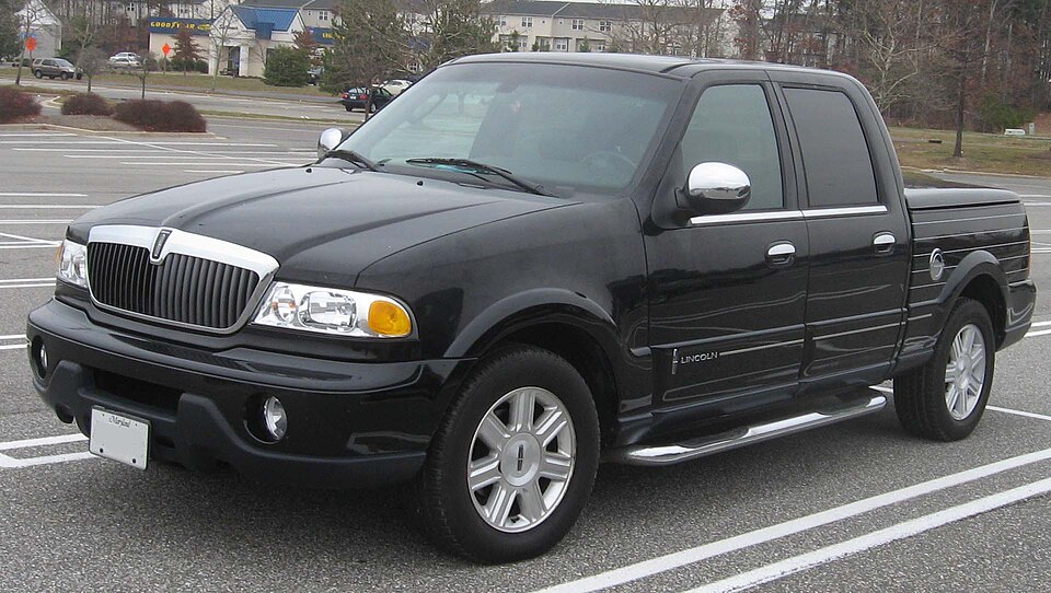 2002 Lincoln Blackwood 1