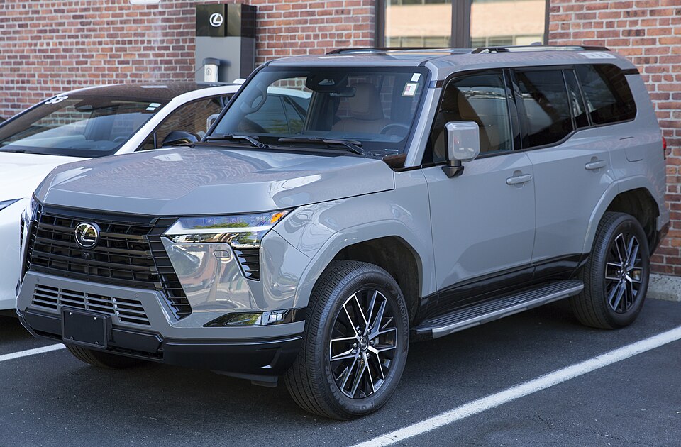 2025 Lexus GX 550 Premium+ in Incognito, front left