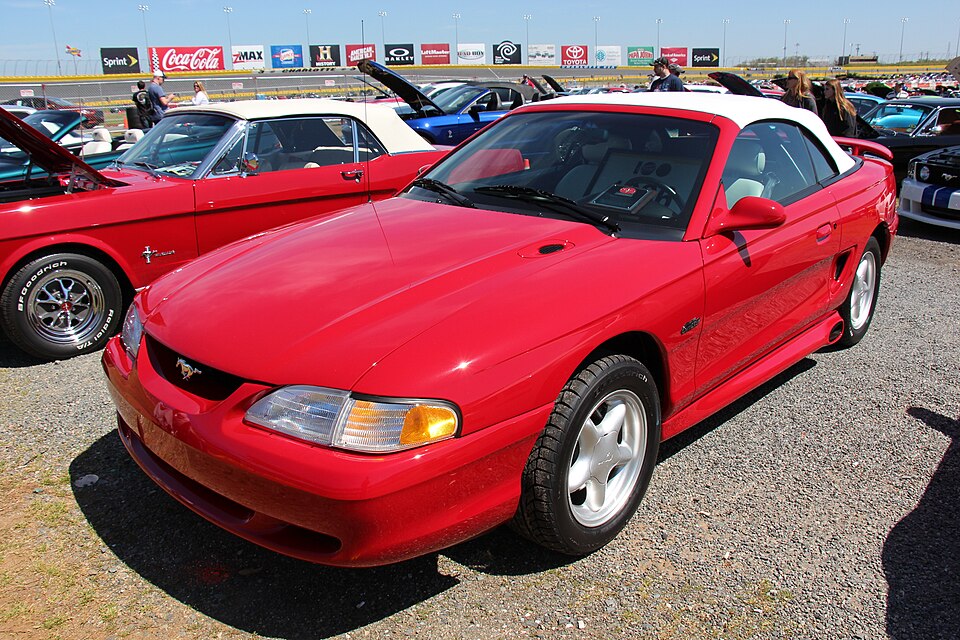 1996 Ford Mustang GT Convertible (14228385928)