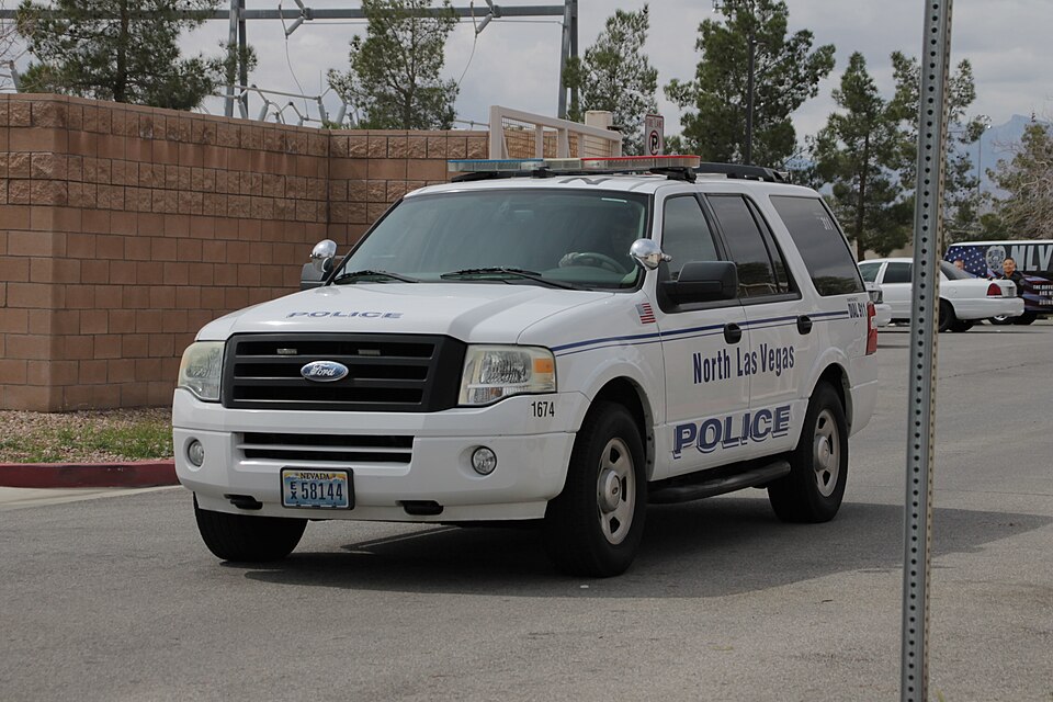 NLVPD Supervisor's '09 Ford Expedition Leaving NWAC