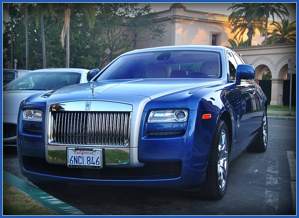 2011 Rolls-Royce Ghost - panoramio