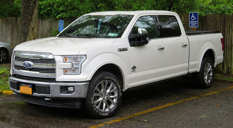 2017 Ford F-150 front 5.19.18