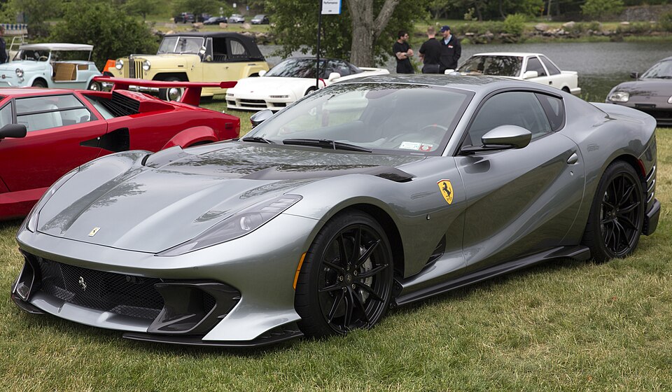 2023 Ferrari 812 Competizione in Grigio something, front left