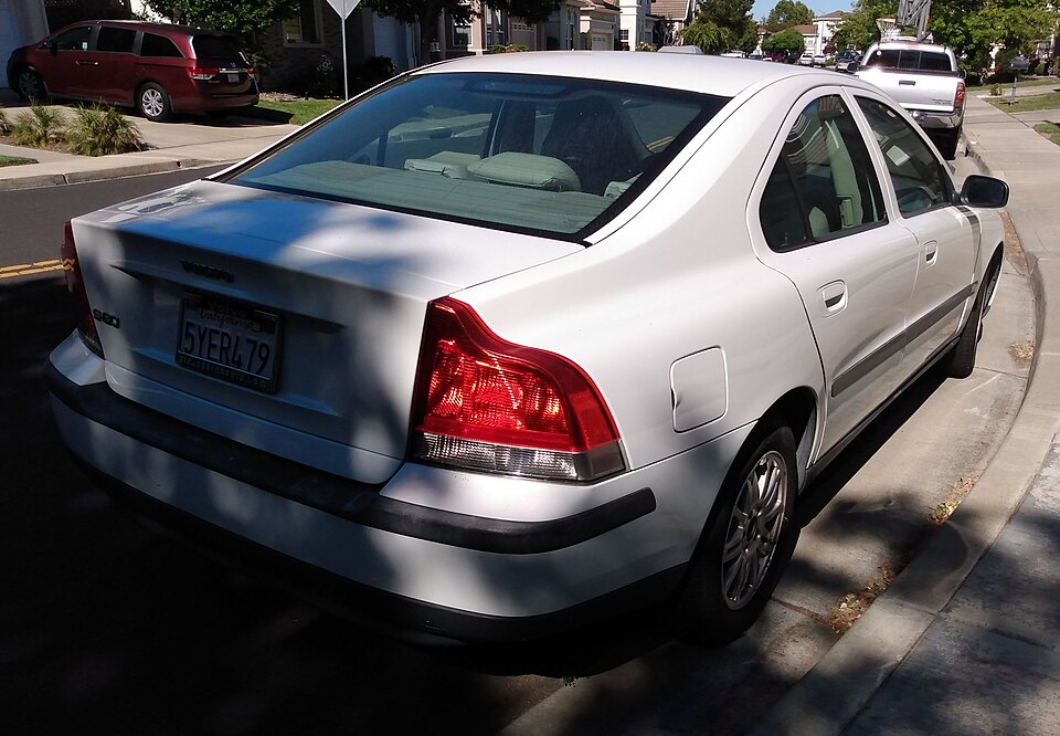 2002 Volvo S60