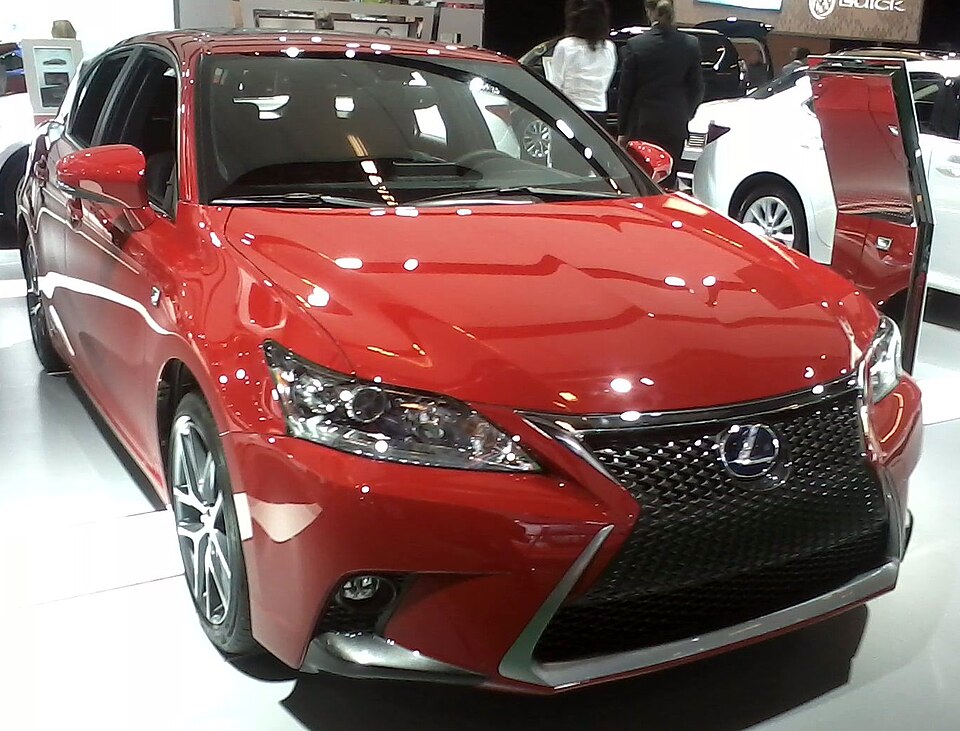 '14 Lexus CT 200h (MIAS '14)