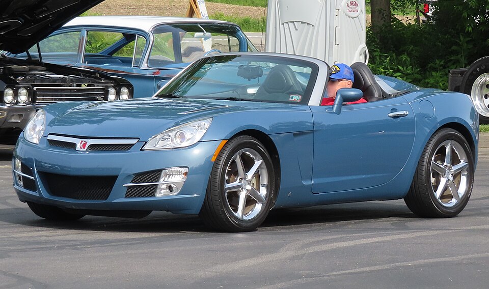 2008 Saturn Sky, front left, 06-01-2024