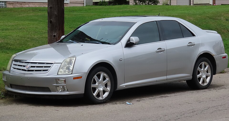 2005 Cadillac STS V8, front left, 09-11-2022