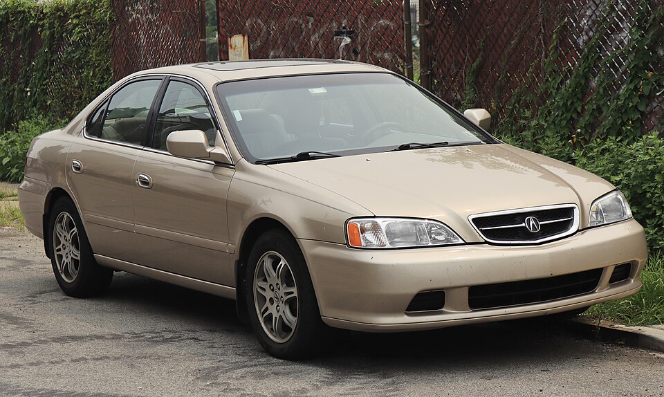 2000 Acura TL 3.2 in Naples Gold Metallic, front right, 07-17-2026