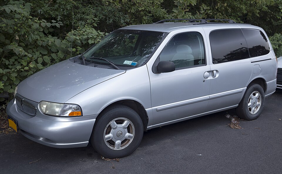 1999 Mercury Villager in Silver, front left
