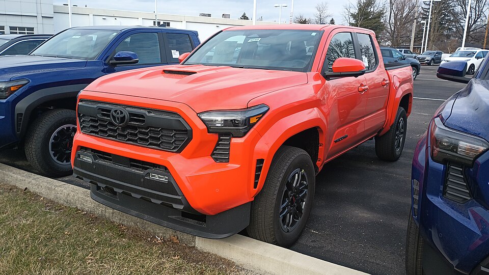 2024 Toyota Tacoma TRD Sport front view