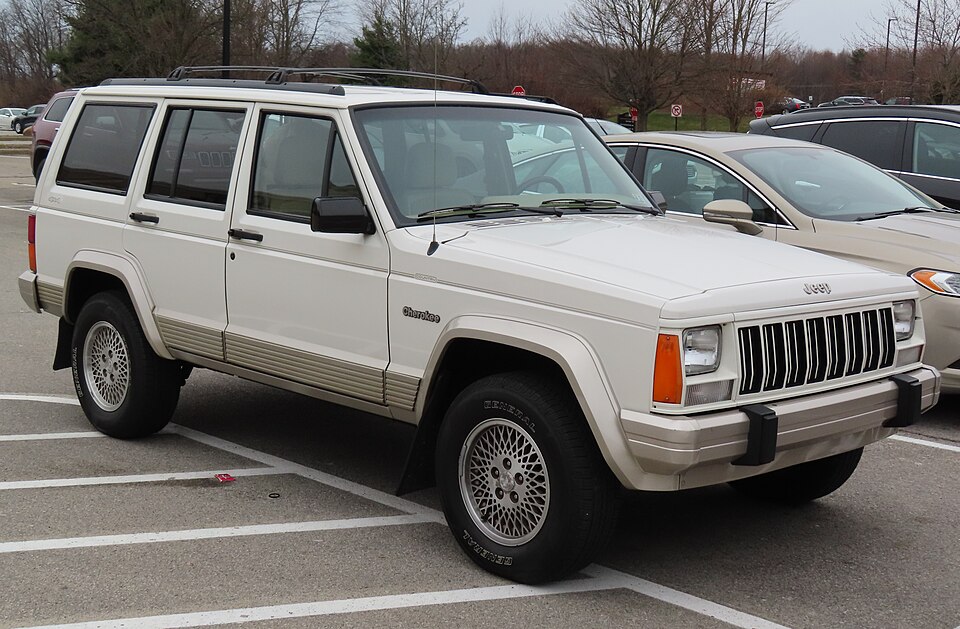 1996 Jeep Cherokee Country 4x4 front right