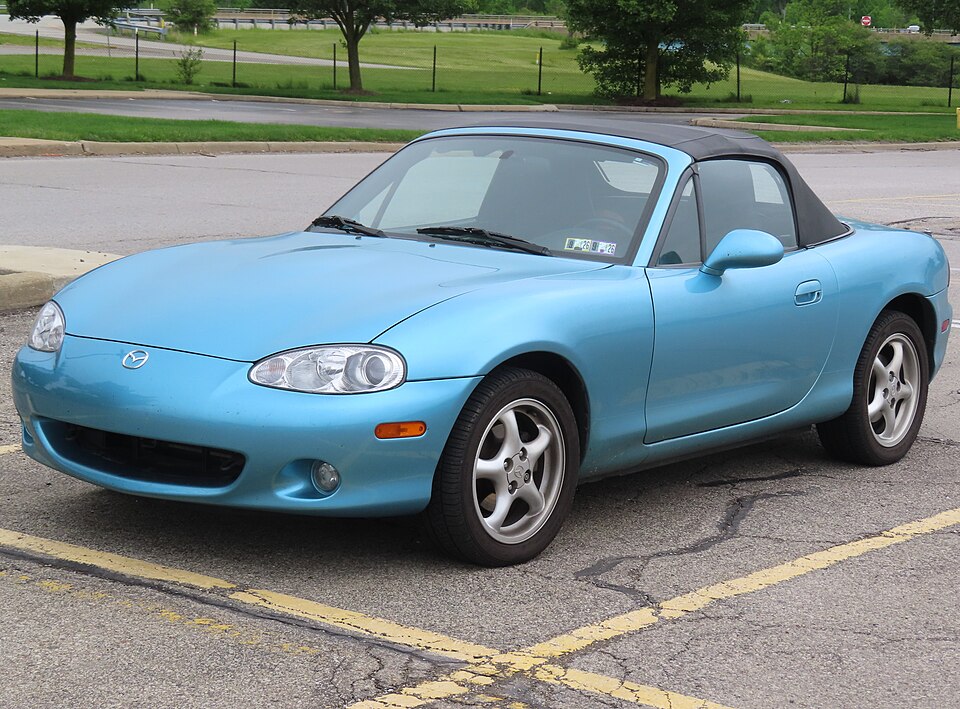 2001 Mazda MX-5 Miata, front left, 05-24-2026