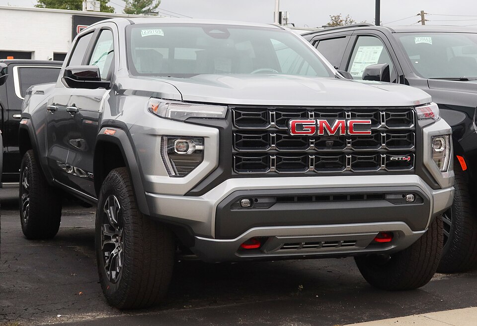 2023 GMC Canyon AT4, front 8.26.23