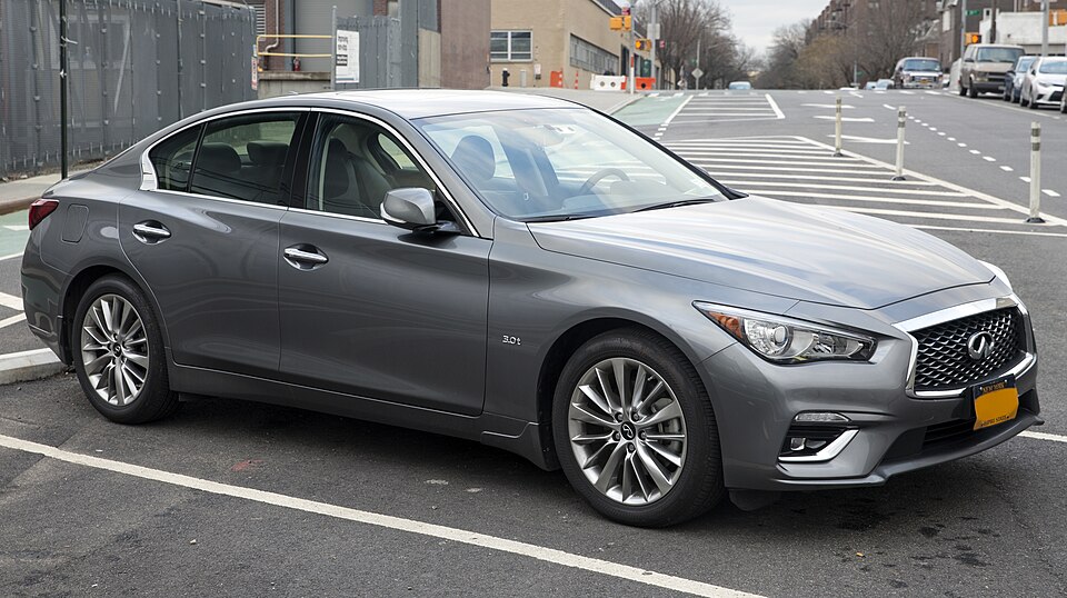 2019 Infiniti Q50 3.0t Luxe AWD in Graphite Shadow, front right