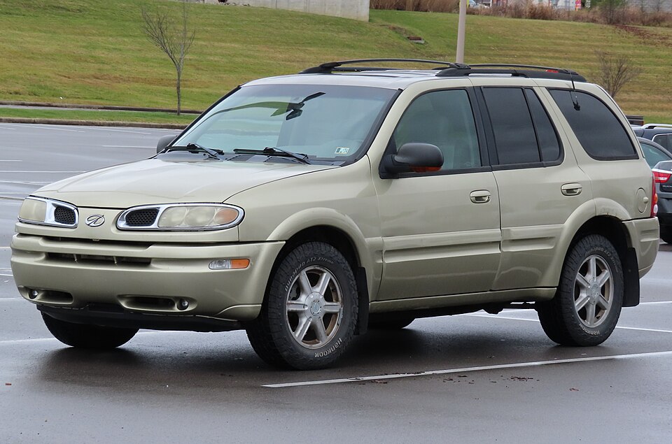 2002 Oldsmobile Bravada, front left, 12-10-2023