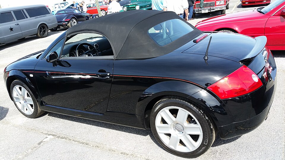 2004 Audi TT Roadster