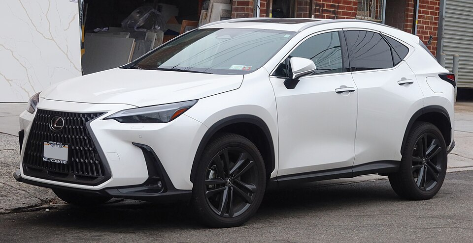 2023 Lexus NX 450h, front 4.5.23