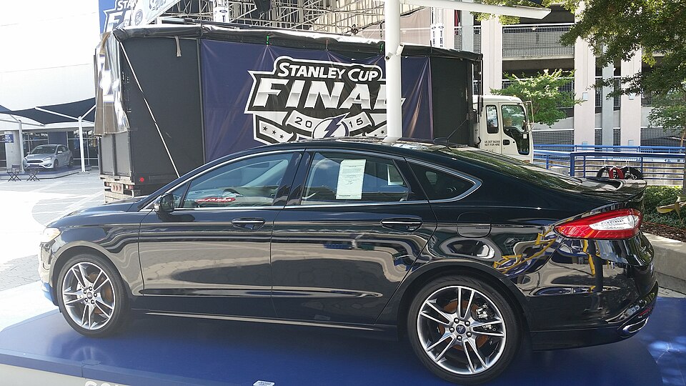 2016 Ford Fusion Titanium (18680352370)