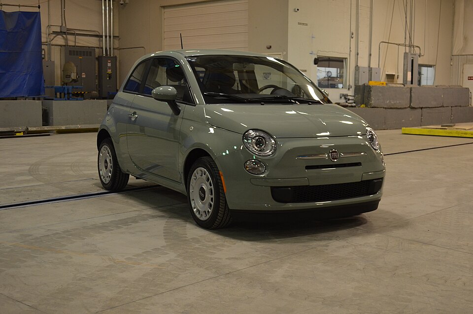 2013 Fiat 500 Pop -- NHTSA test 8044 - front