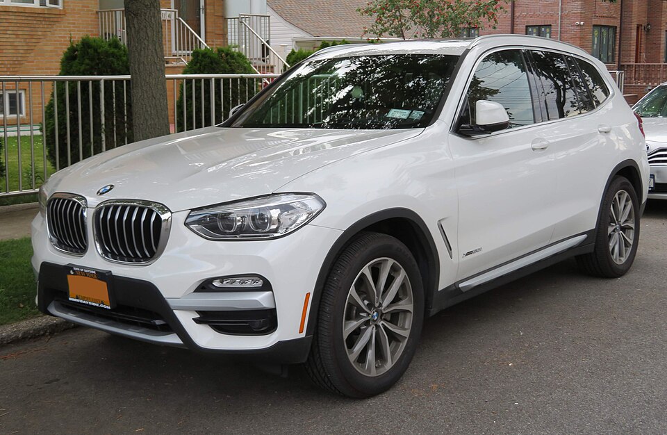 2018 BMW X3 xDrive30i front 6.20.18