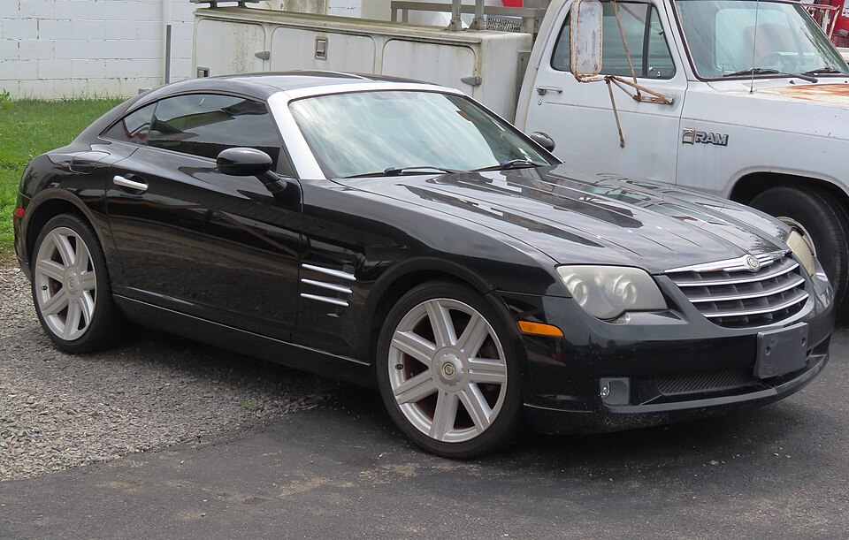 2004 Chrysler Crossfire coupe, front right, 08-06-2023