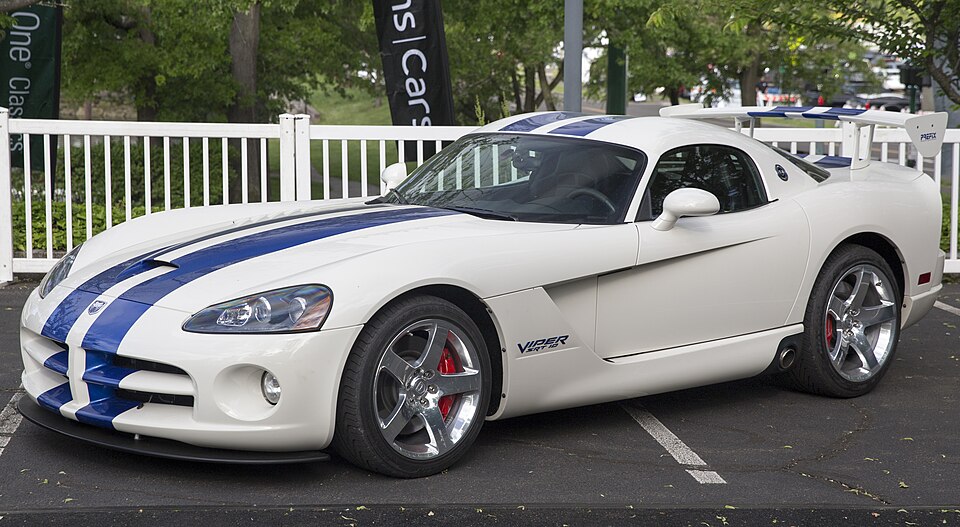 2006 Dodge Viper SRT-10 VOI9 in White and Blue, front left