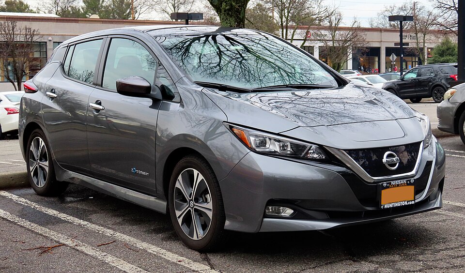 2018 Nissan Leaf SV, front 12.31.19