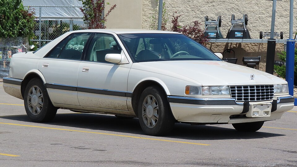 1995 Cadillac Seville SLS, front right, 05-24-2024
