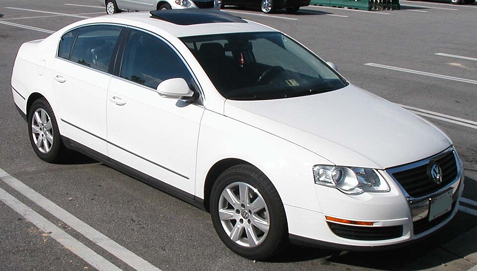 06-VW-Passat