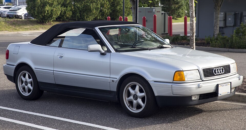 1997 Audi Cabriolet in Aluminum Silver Metallic, front right